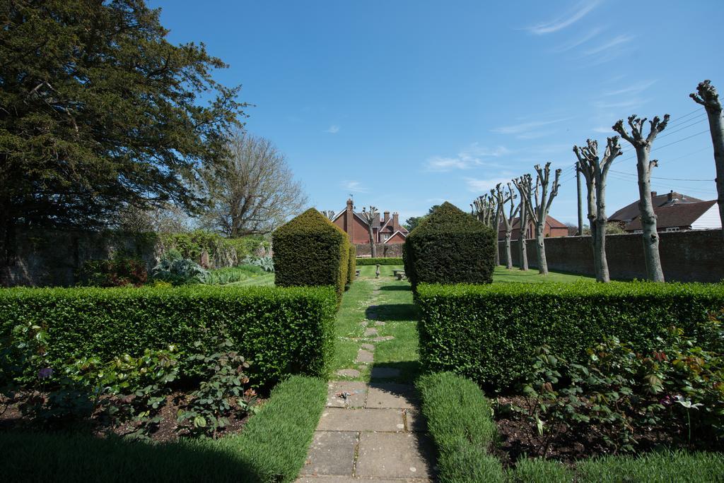 Boreham House Herstmonceux Exterior photo